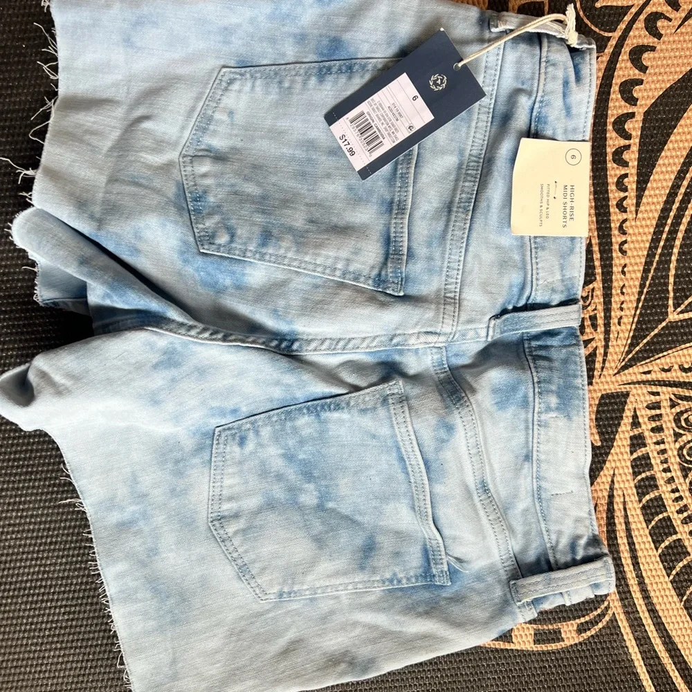 Universal thread shorts size 6 - Picture 4 of 6